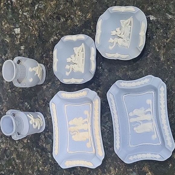 𝅺VINTAGE 6 pieces Made in Occupied Japen Jasperware - Picture 1 of 9